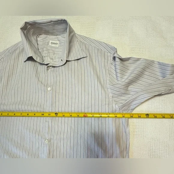 Brand: Armani Collezioni - Picture 2 of 7